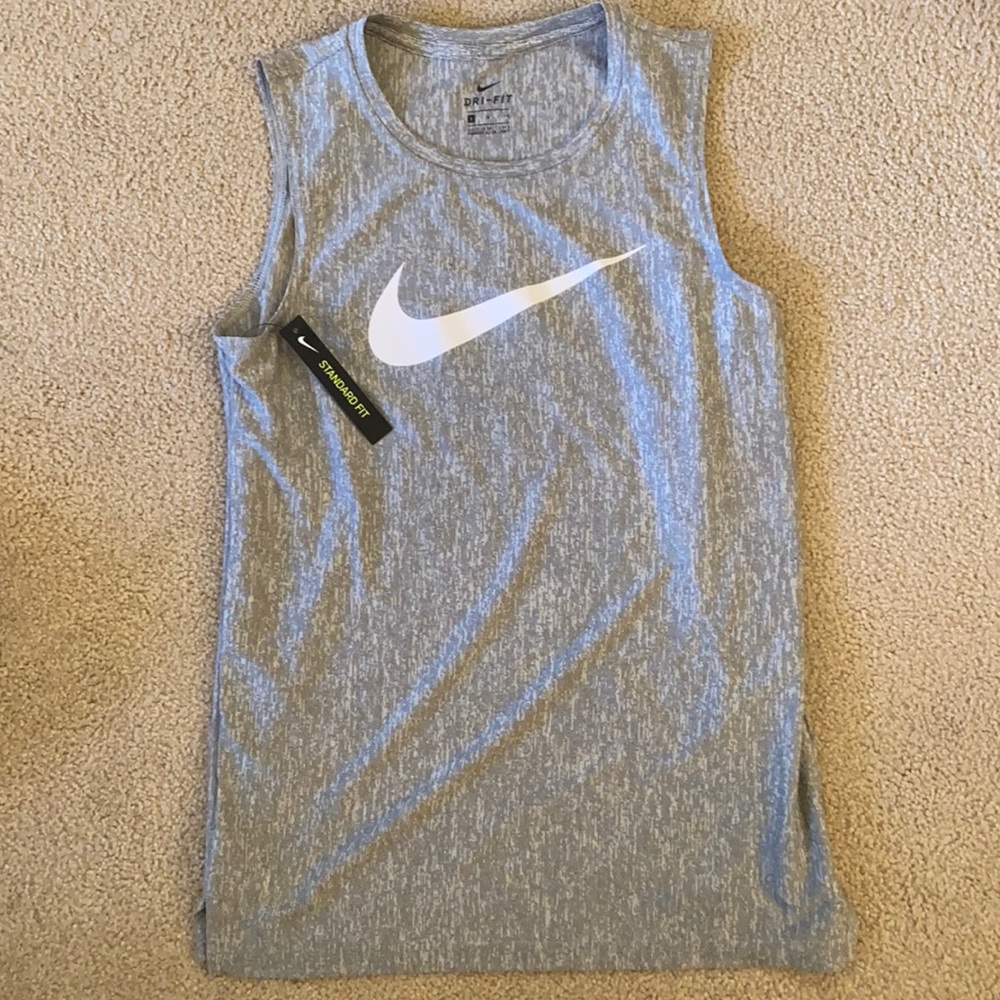 🌟NWT -Nike Boys Training Tank